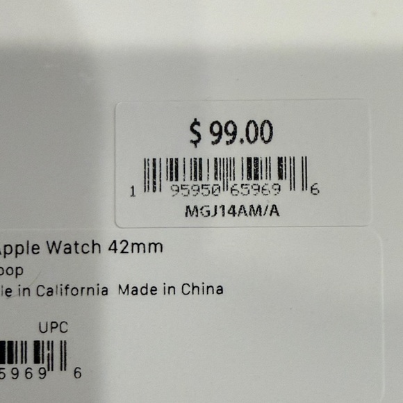 Apple Black Watch Band - Picture 2 of 7